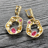 Picture of Low Price Zinc Alloy Gold Plated Dangle Earrings from Trust-worthy Supplier