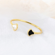 Picture of Good Quality Shell Small Cuff Bangle