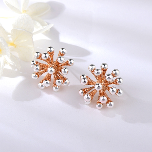 Picture of Dubai Multi-tone Plated Big Stud Earrings with Beautiful Craftmanship