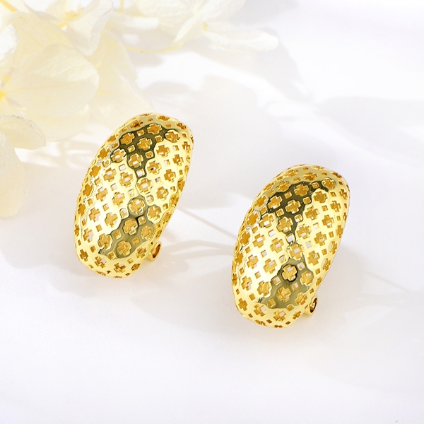 Picture of Zinc Alloy Medium Stud Earrings From Reliable Factory