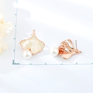 Picture of Reasonably Priced Rose Gold Plated Classic Stud Earrings in Exclusive Design
