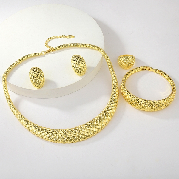 Picture of Hypoallergenic Gold Plated Zinc Alloy 4 Piece Jewelry Set from Certified Factory