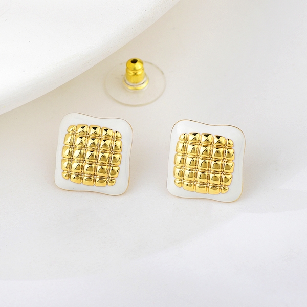 Picture of Copper or Brass Enamel Big Stud Earrings with Unbeatable Quality