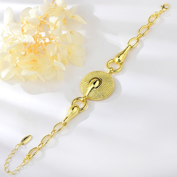 Picture of Charming Gold Plated Dubai Fashion Bracelet As a Gift