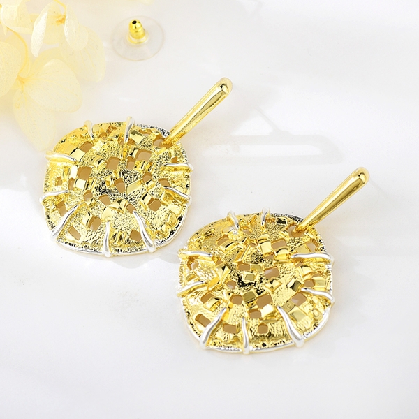 Picture of Zinc Alloy Medium Dangle Earrings with Full Guarantee