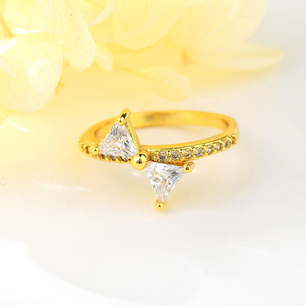 Picture of Reasonably Priced Gold Plated Cubic Zirconia Fashion Ring with Low Cost